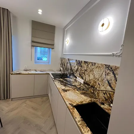 Apartment Meridian View Old Town *