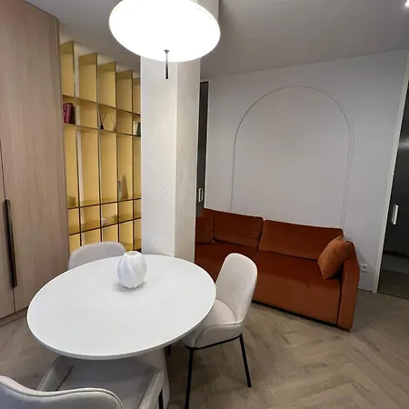 Meridian View Old Town