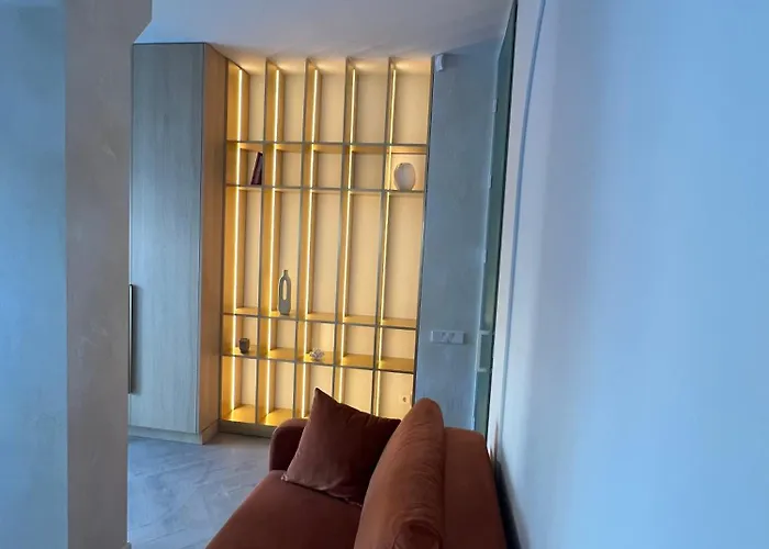 Meridian View Old Town Apartment