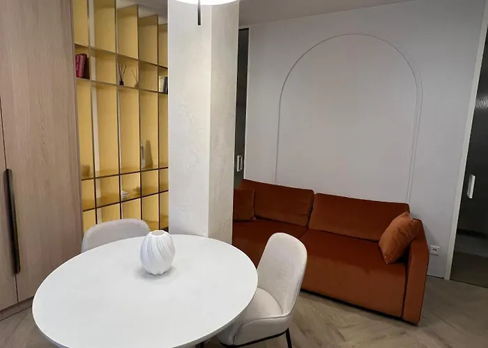 Meridian View Old Town