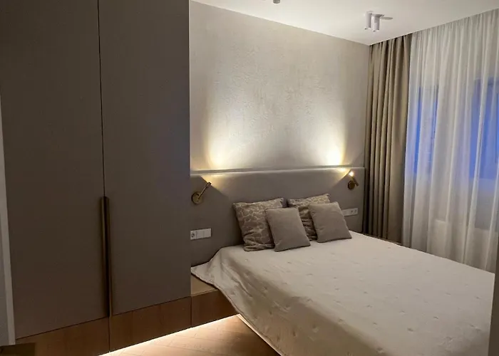 Meridian View Old Town